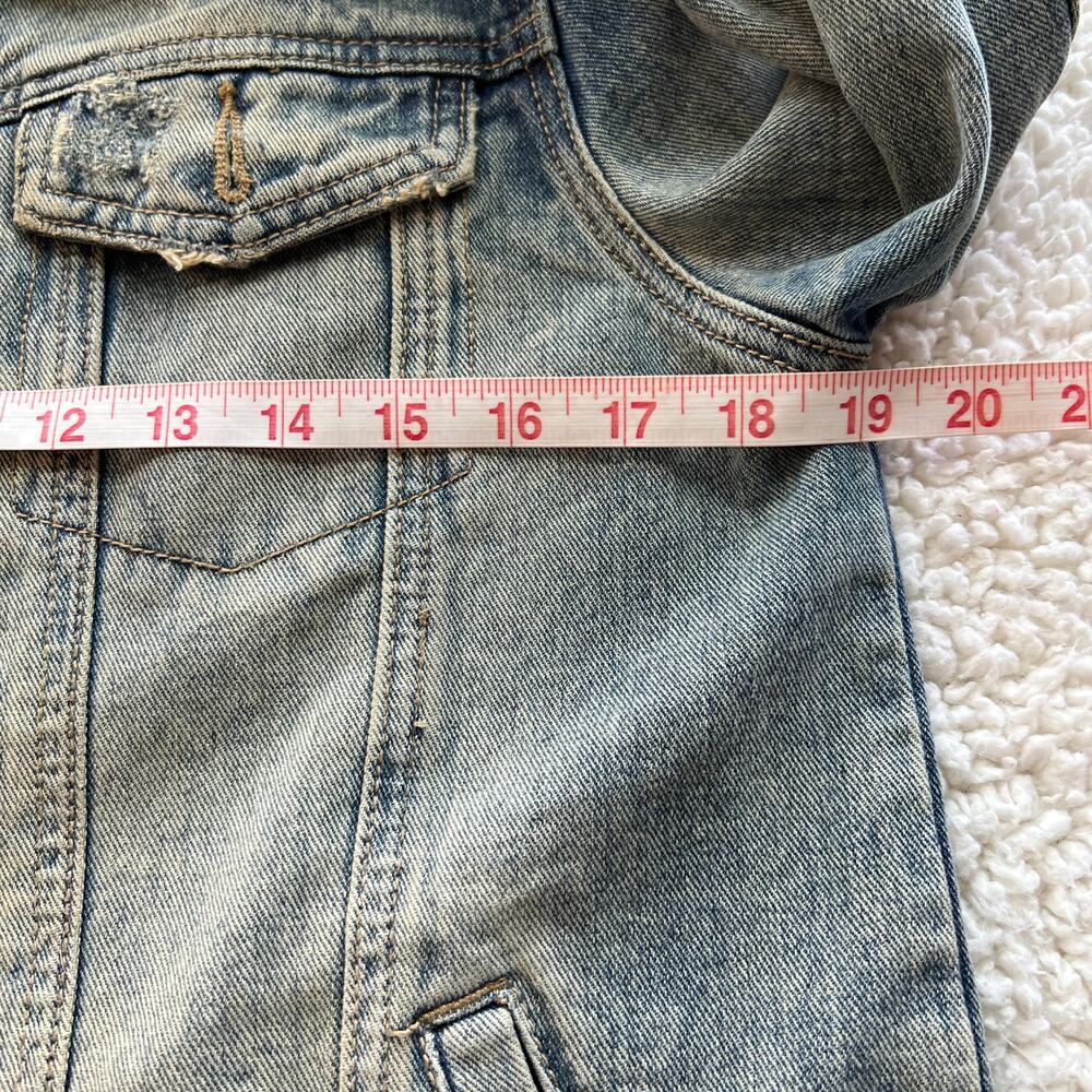 Forever 21 Faded Denim Jacket Small - Picture 9 of 10